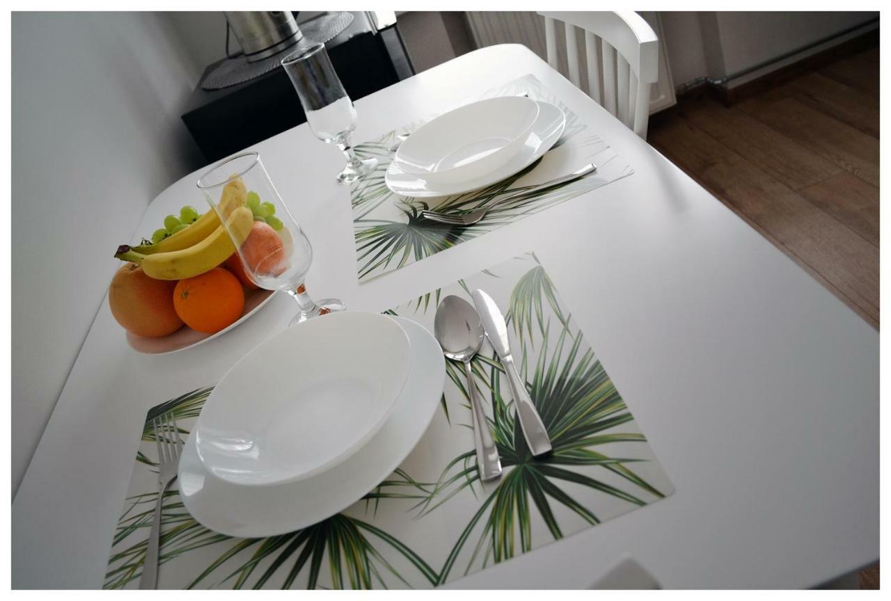 Color24 Apartament Stalowa Wola Exteriör bild