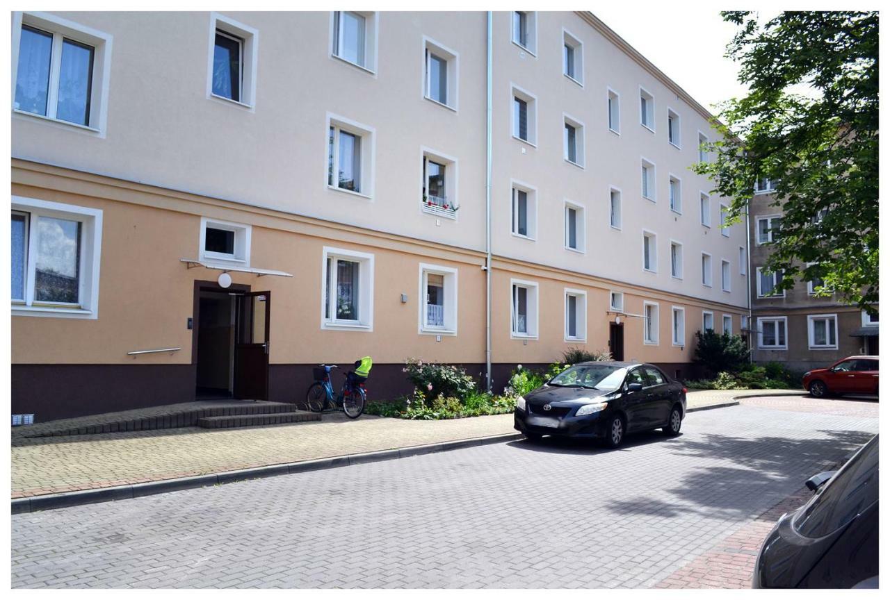 Color24 Apartament Stalowa Wola Exteriör bild