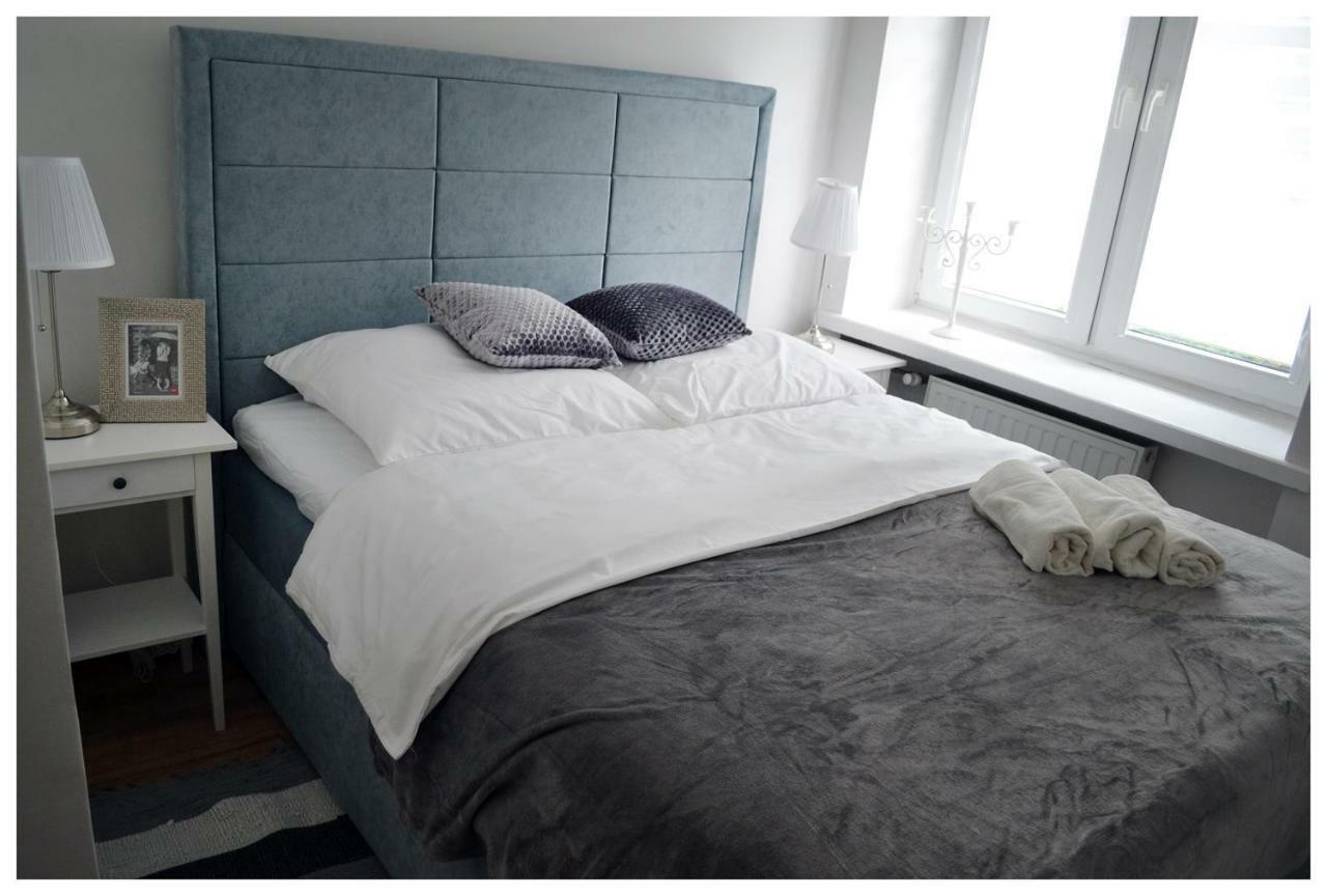 Color24 Apartament Stalowa Wola Exteriör bild