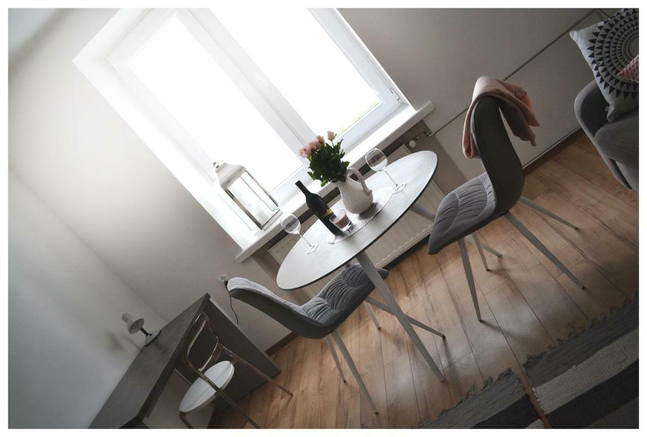 Color24 Apartament Stalowa Wola Exteriör bild