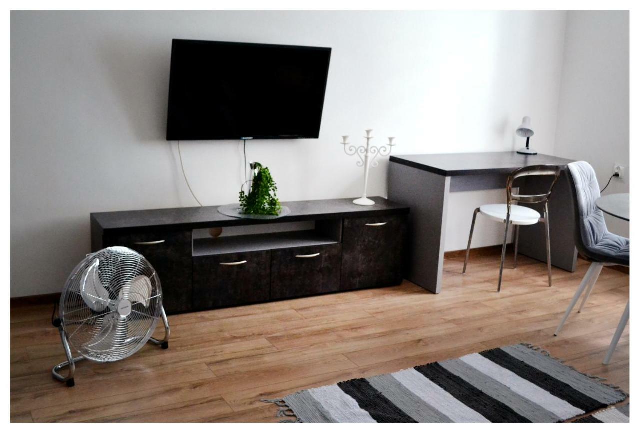 Color24 Apartament Stalowa Wola Exteriör bild